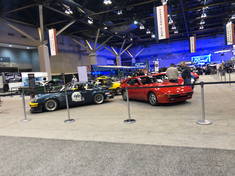 Illustration for article titled 2020 Saint Louis Auto Show, a.k.a, why the '78 911 SC is perfect.